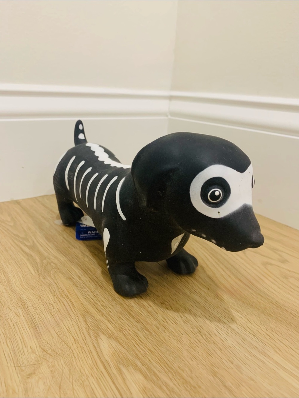 Toymendous Squishy Weenie Dog - Skeleton